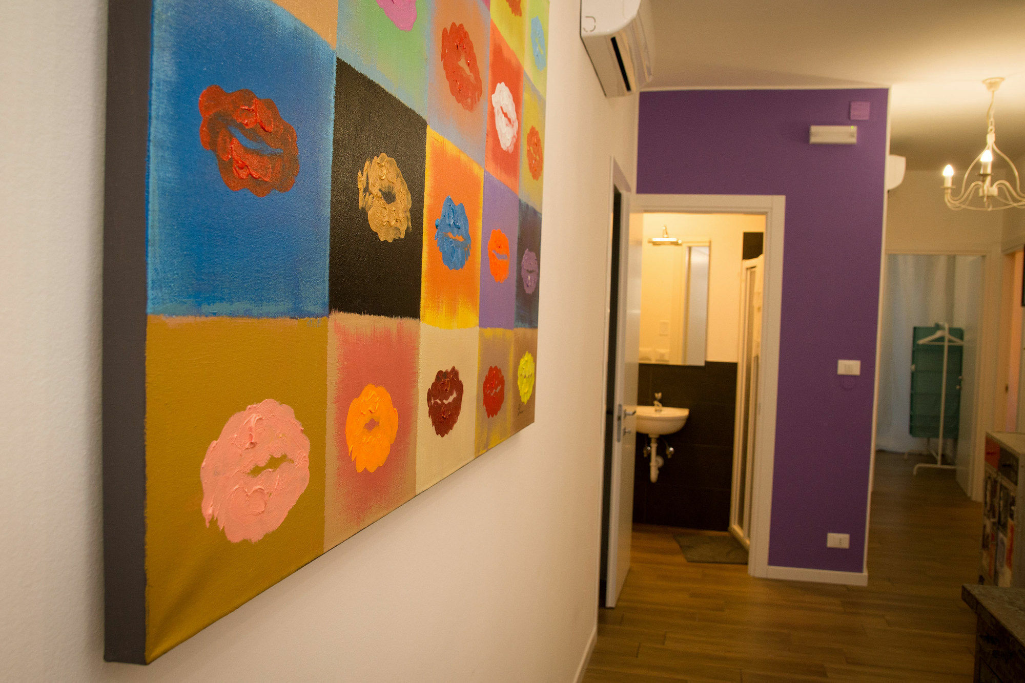 Color Notes Close To @Treviso Train Station Ngoại thất bức ảnh