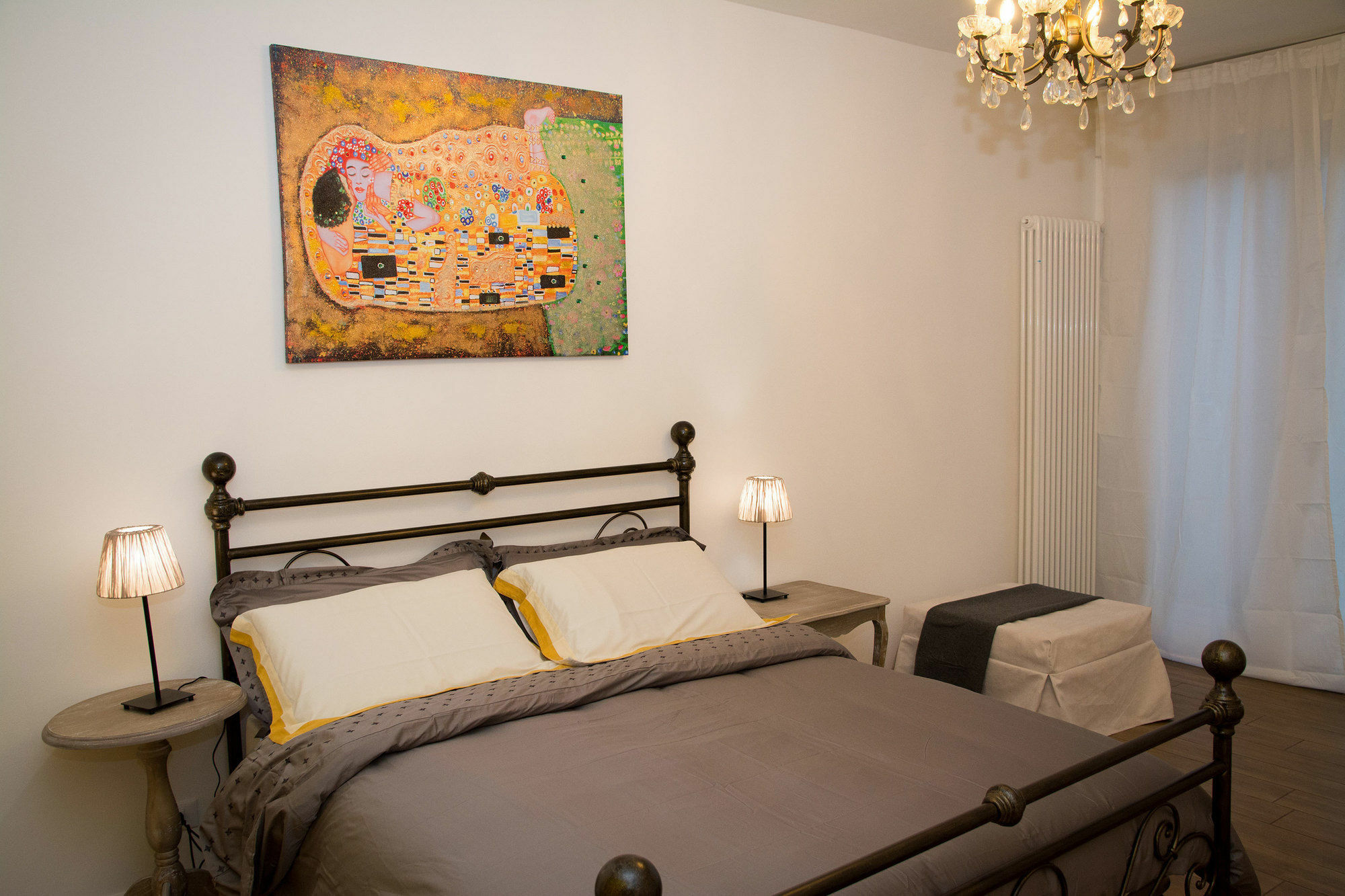 Color Notes Close To @Treviso Train Station Ngoại thất bức ảnh